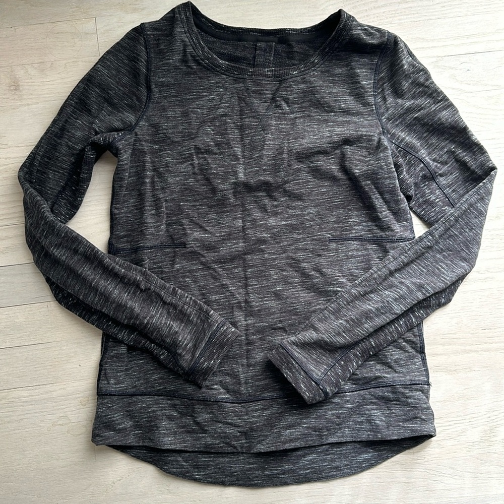 Lululemon heathered charcoal grey sweatshirt size 6 invisible kangaroo pocket